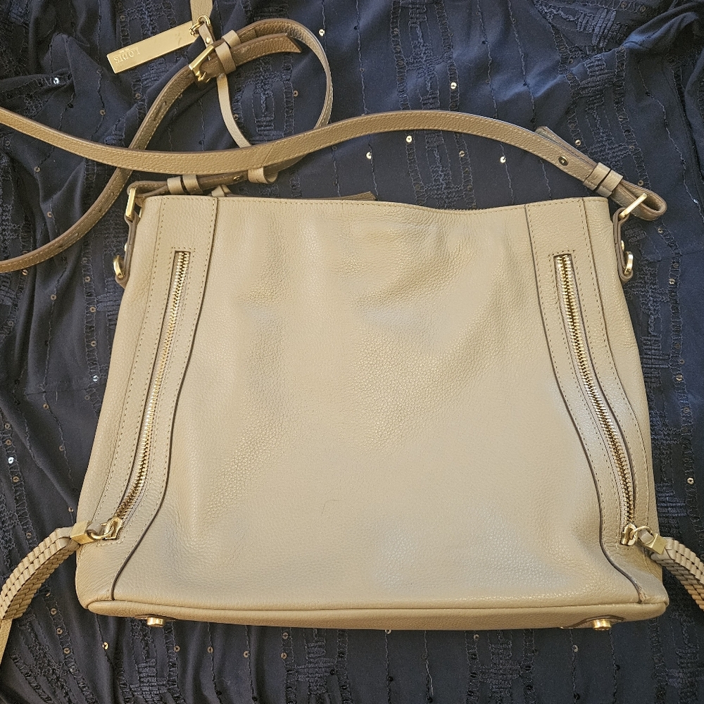 Elegant Taupe Leather Shoulder Bag